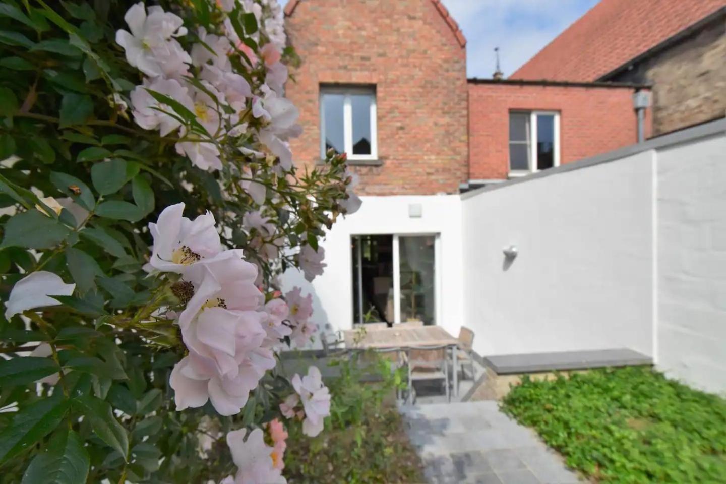 Brugse Charme Huis Met Tuin Aan Het Water 8P بروج المظهر الخارجي الصورة